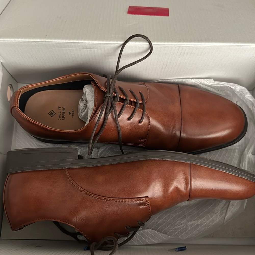Men’s Call It Spring dress shoe 👞